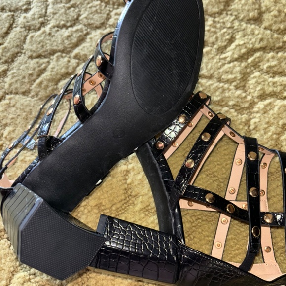GLADIATOR SANDALS (ZIP BACK) - Picture 6 of 8